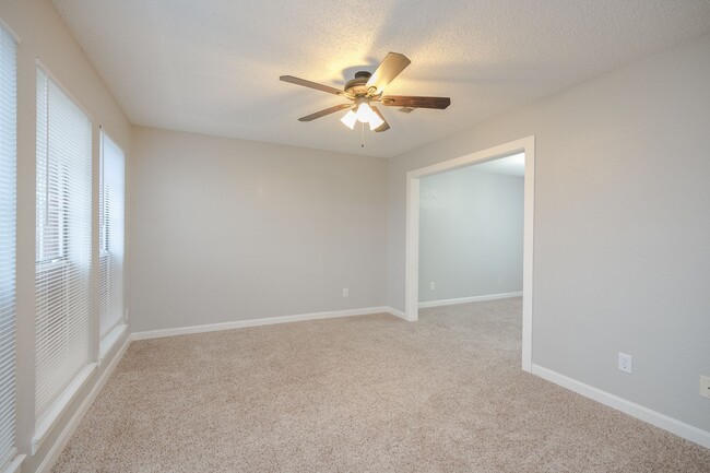 Building Photo - 5554 Lobos Court
