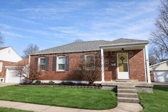 Building Photo - 7045 Holly Hills Ave