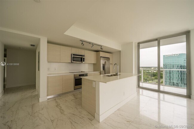 Building Photo - 4250 Biscayne Blvd