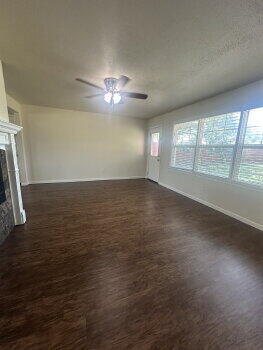 Foto del edificio - 4816 45th St