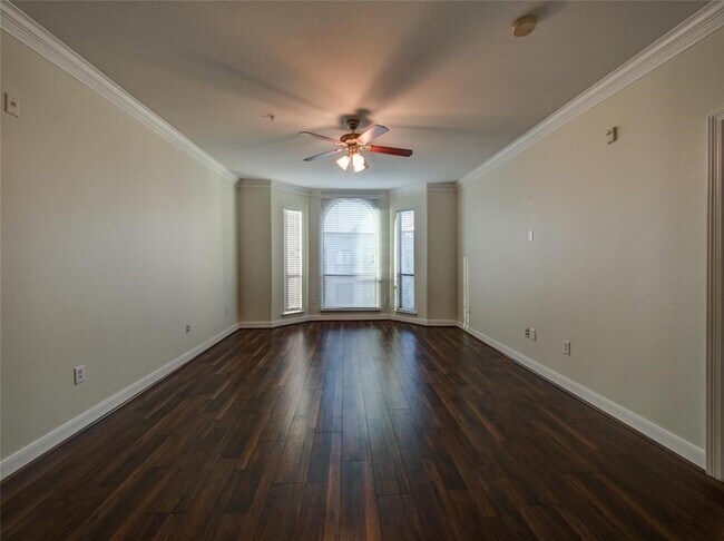 Building Photo - 2299 Lone Star Dr