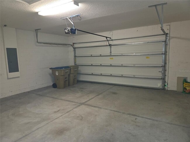 Foto del edificio - 2498 Addison Creek Dr