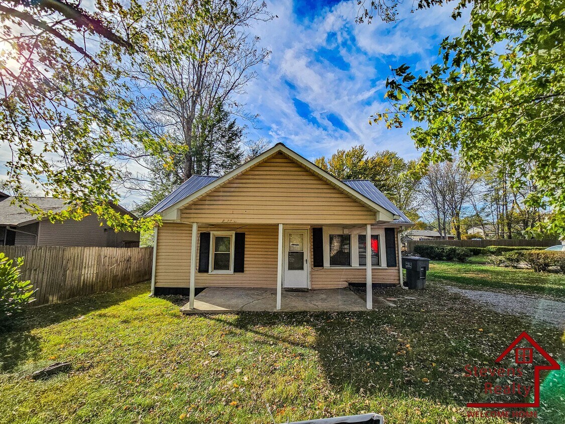 Foto principal - 229 S Franklin Ave