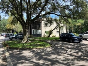 Building Photo - 11703 Raintree Village Blvd