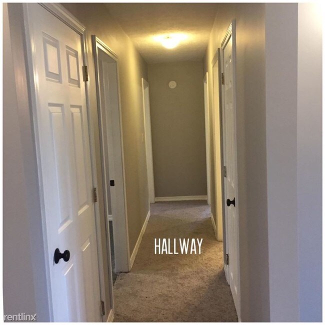Building Photo - 3 br, 2 bath House - 1380 Woodman Hill Rd