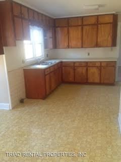 Foto del edificio - 3 br, 2 bath House - 508 ROCK CRUSHER ROAD
