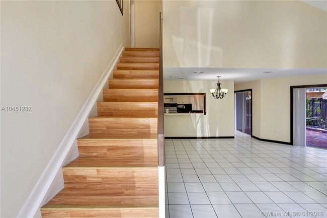 Building Photo - 10907 SW 75th Terrace