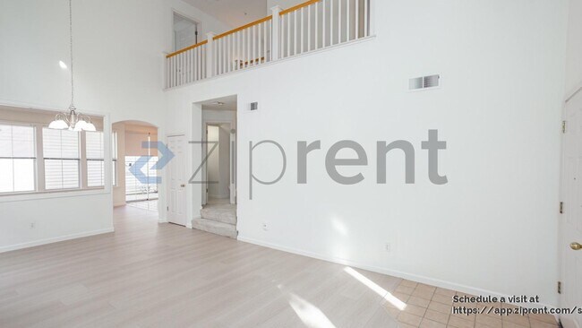 Foto del edificio - 5 Chester Cir