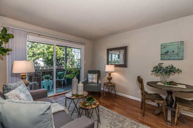 Foto del edificio - 1601 Sunnyvale Ave