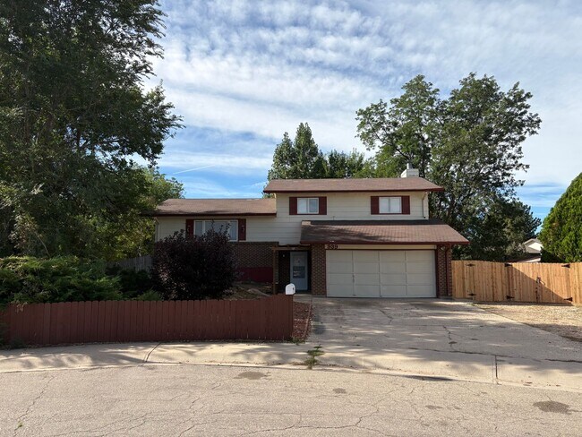 Foto del edificio - 939 49th Ave Pl