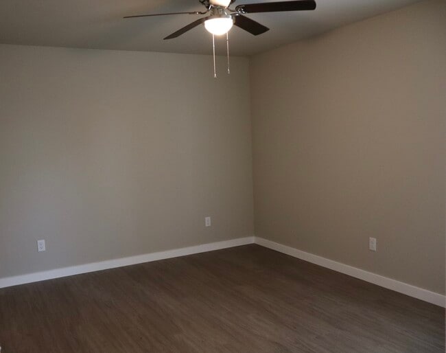 Building Photo - 712 Xavier St