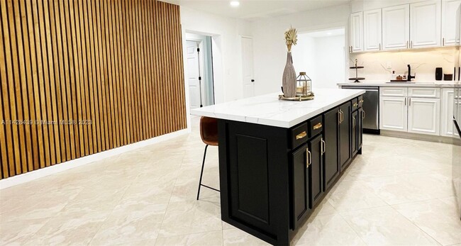 Foto del edificio - 1395 SW 59th Ave