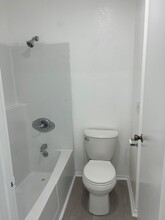 Building Photo - 2846 Parkrow Ln