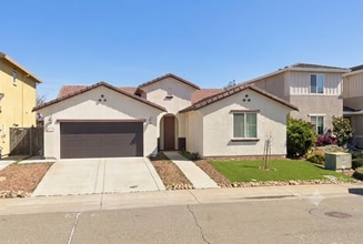Building Photo - 5029 Copper Sunset Way