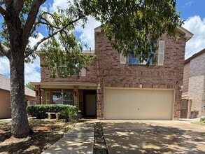 Building Photo - 106 Jacales Court