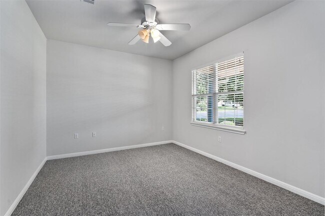 Foto del edificio - 101 Dawson Trail