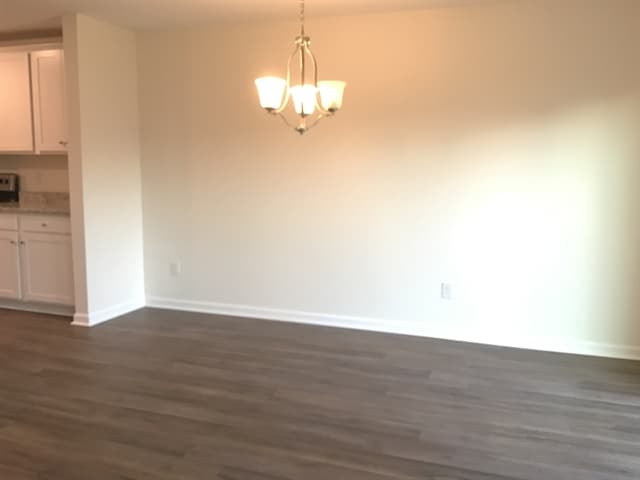 Building Photo - 7208 Brittany Pointer Court