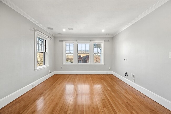 Foto del edificio - 1045 Adams St