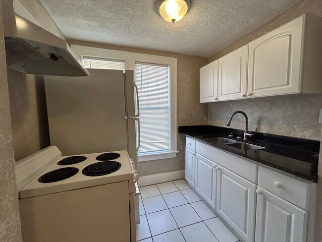 Foto del edificio - 2623 College St