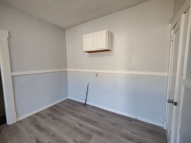 Building Photo - Adorable 2 bed Bungalow in Vollintine Ever...