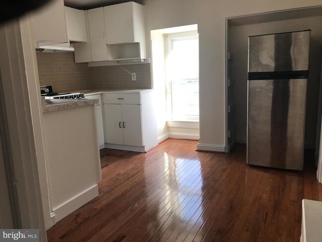 Foto del edificio - 6408 Brook Ave