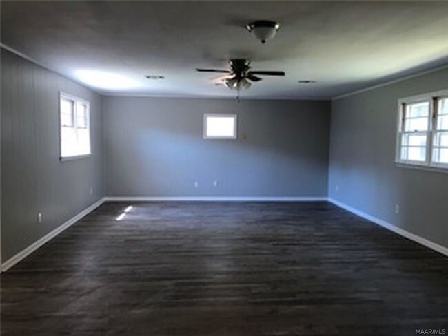 Building Photo - 318 Carol Villa Dr