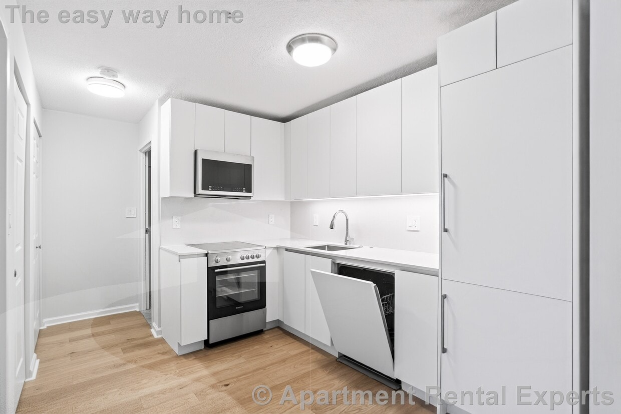 Photo - 162 Summer St Unit #33