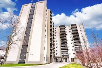 Building Photo - 625 Evans Ave.