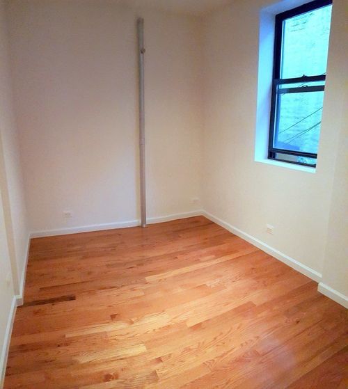 Foto del edificio - 342 E 65th St