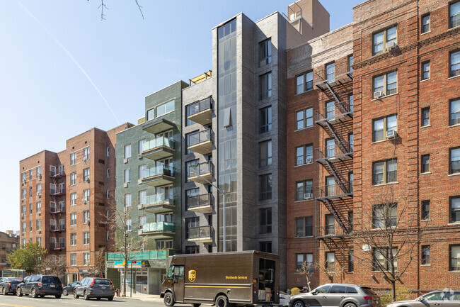 Foto del edificio - 2068 Ocean Ave