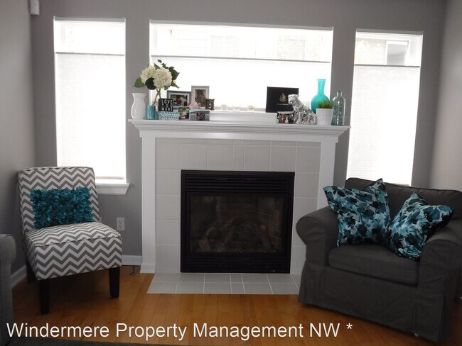 Foto del edificio - 2 br, 2 bath House - 7437 210th St SW #1