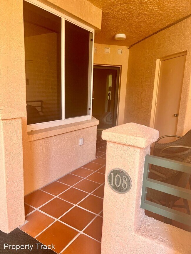 Building Photo - 2 br, 2 bath House - 4750 Dolphin Cay Ln S...
