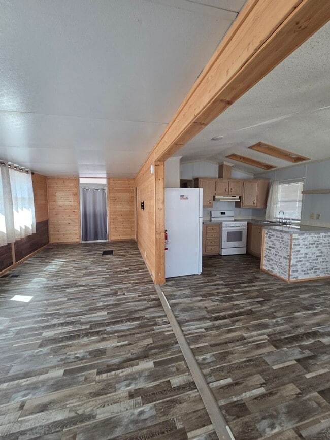 Photo - $1,350 - 1 Bedroom / 1 Bath Park Model on the Creek in Tatham Mountain Park House