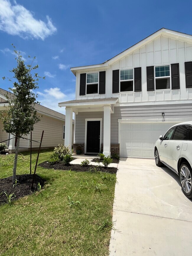 Main door - 119 Aoudad Rd