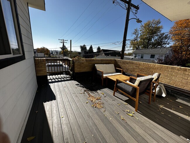 Building Photo - 4700 W 26th Ave