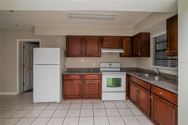 Foto del edificio - 6129 Hialeah St