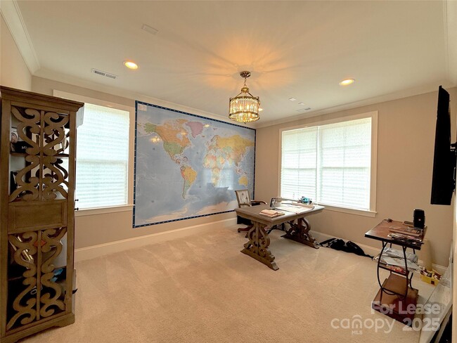 Building Photo - 3066 Belden Dr