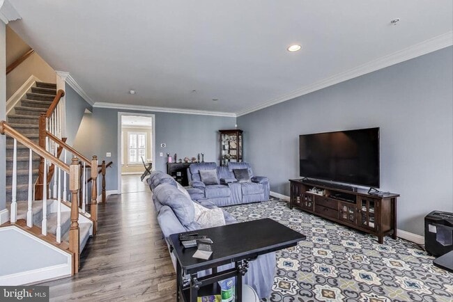 Building Photo - 508 Rampart Way