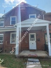 Building Photo - 1140 Meadow Ln