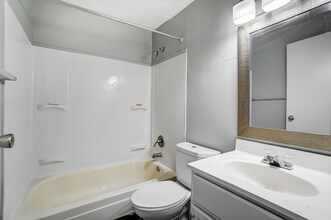 017.jpg - The Views of Mt Airy