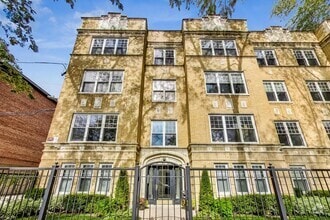 Building Photo - 1914 W Chase Ave