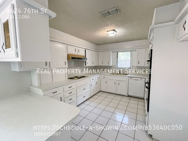 Foto del edificio - Large 3/2 in Quaker Heights