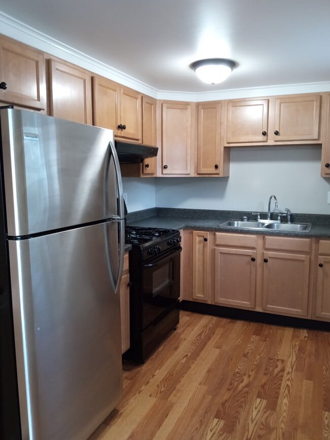 Kitchen - 15236 NY-30