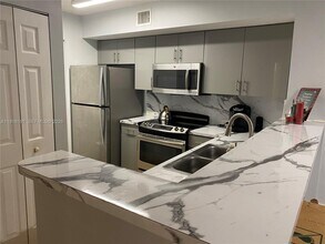 Building Photo - 677 SW 111th Ave