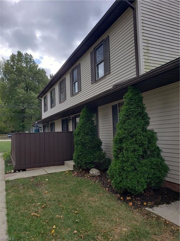 Foto del edificio - 17214 Sheldon Ct