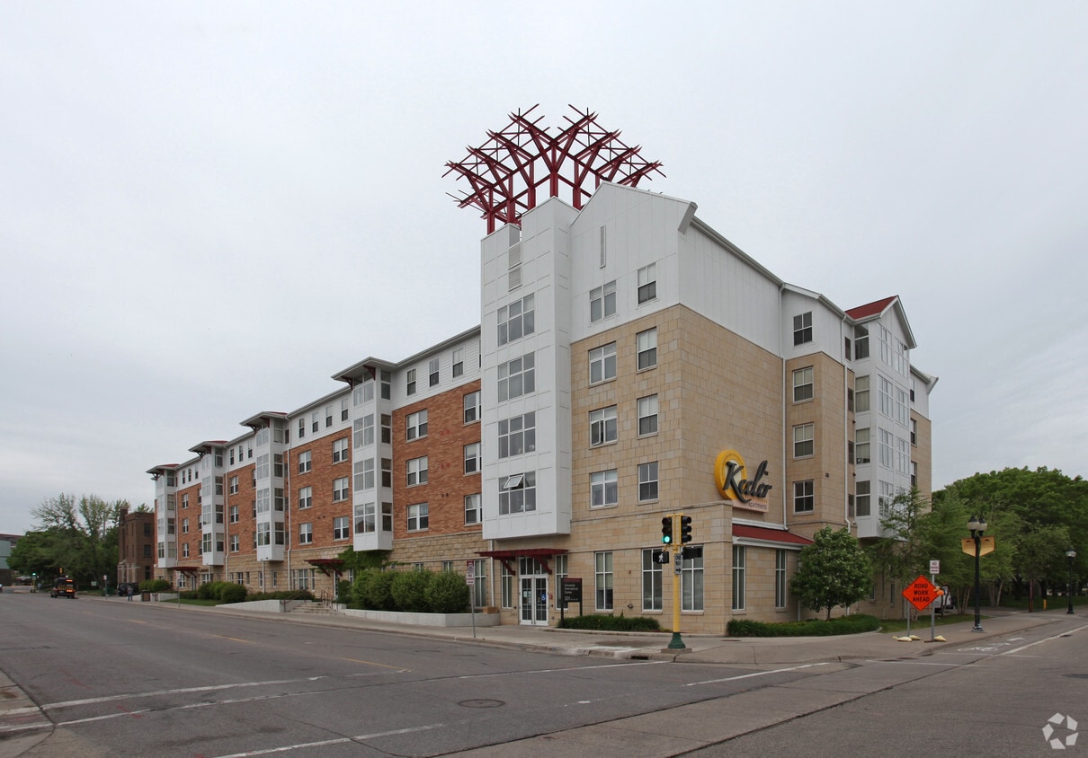Primary Photo - Keeler Apartments