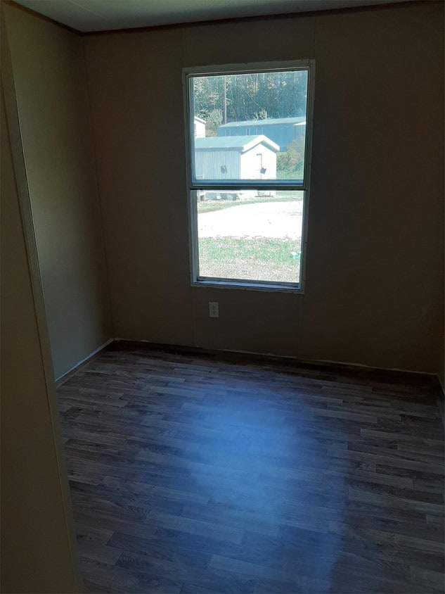 Building Photo - 2054 Quail Rd