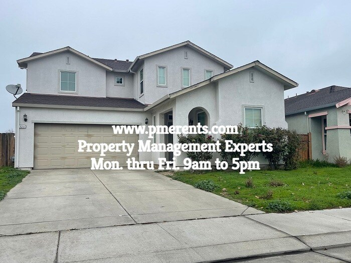 Primary Photo - 4212 Red Oak Ln