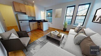Building Photo - 307 E 77th St