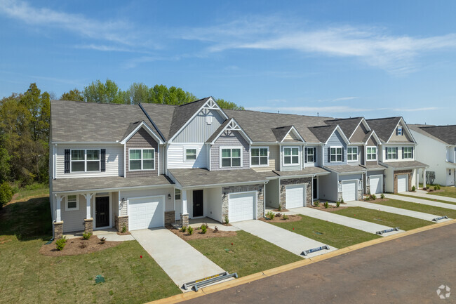 Exterior - Arbor Mill Townhomes